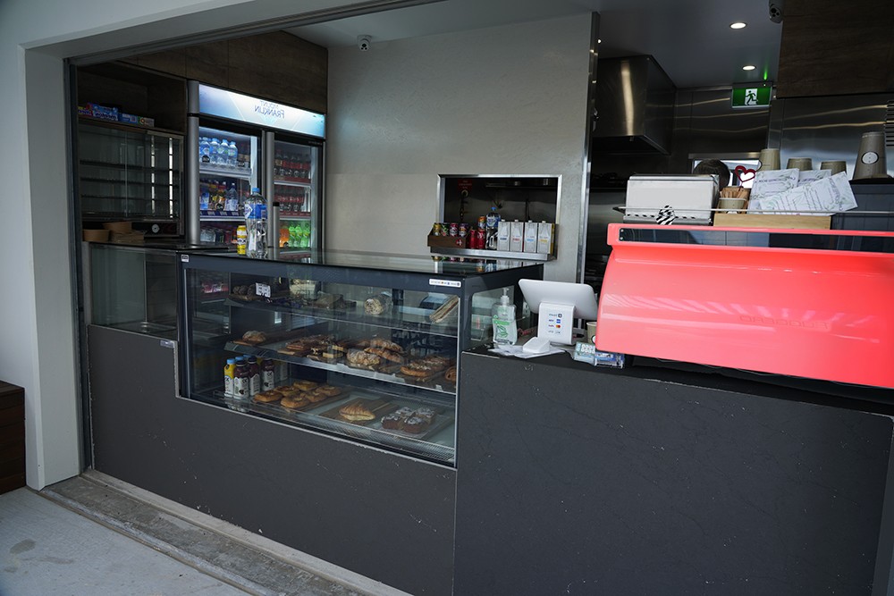 Industrial Café with upmarket fitout Gold ...Business For Sale