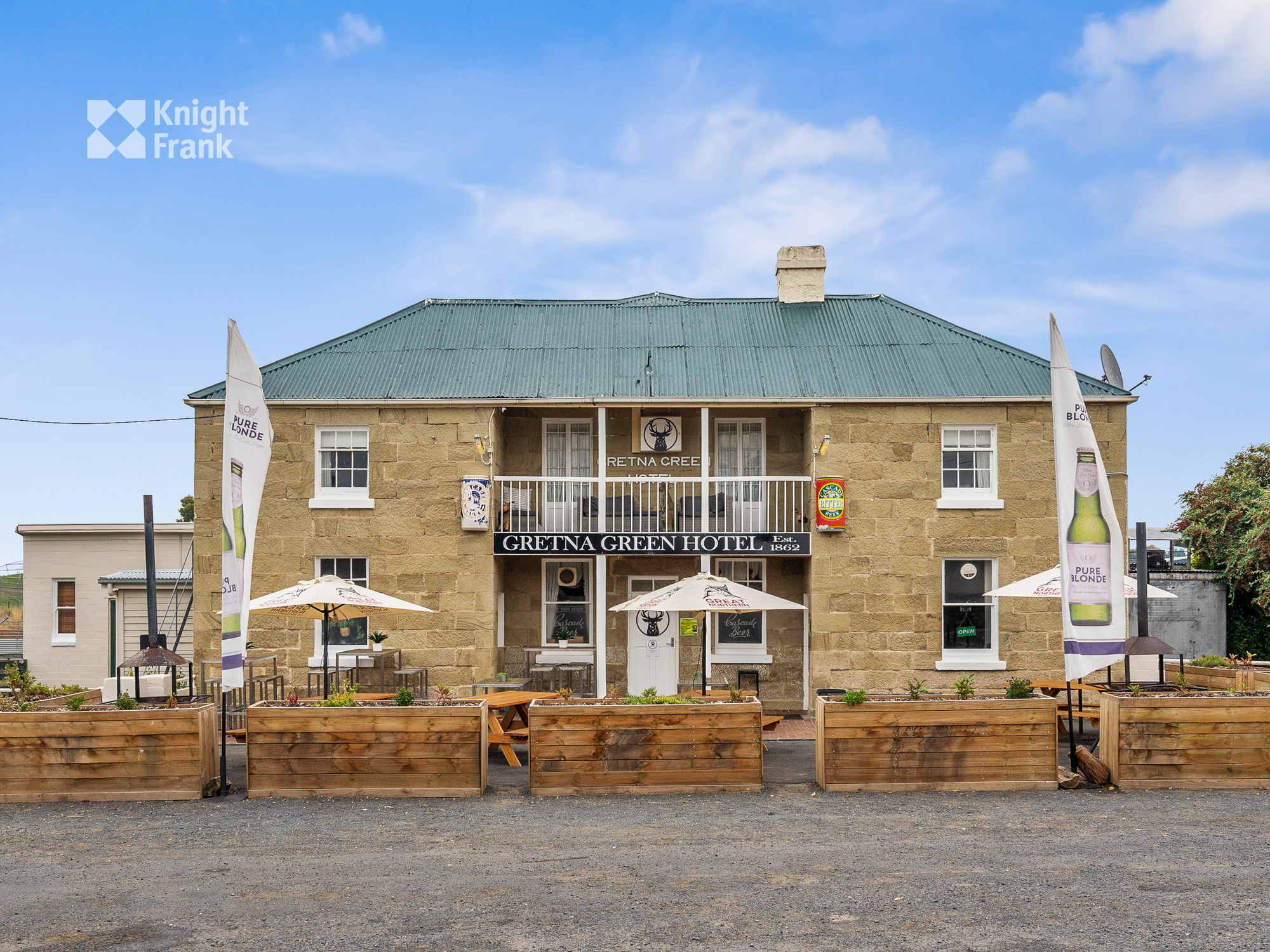 Historic "Heartlands Hotel" in the Derwent...Business For Sale