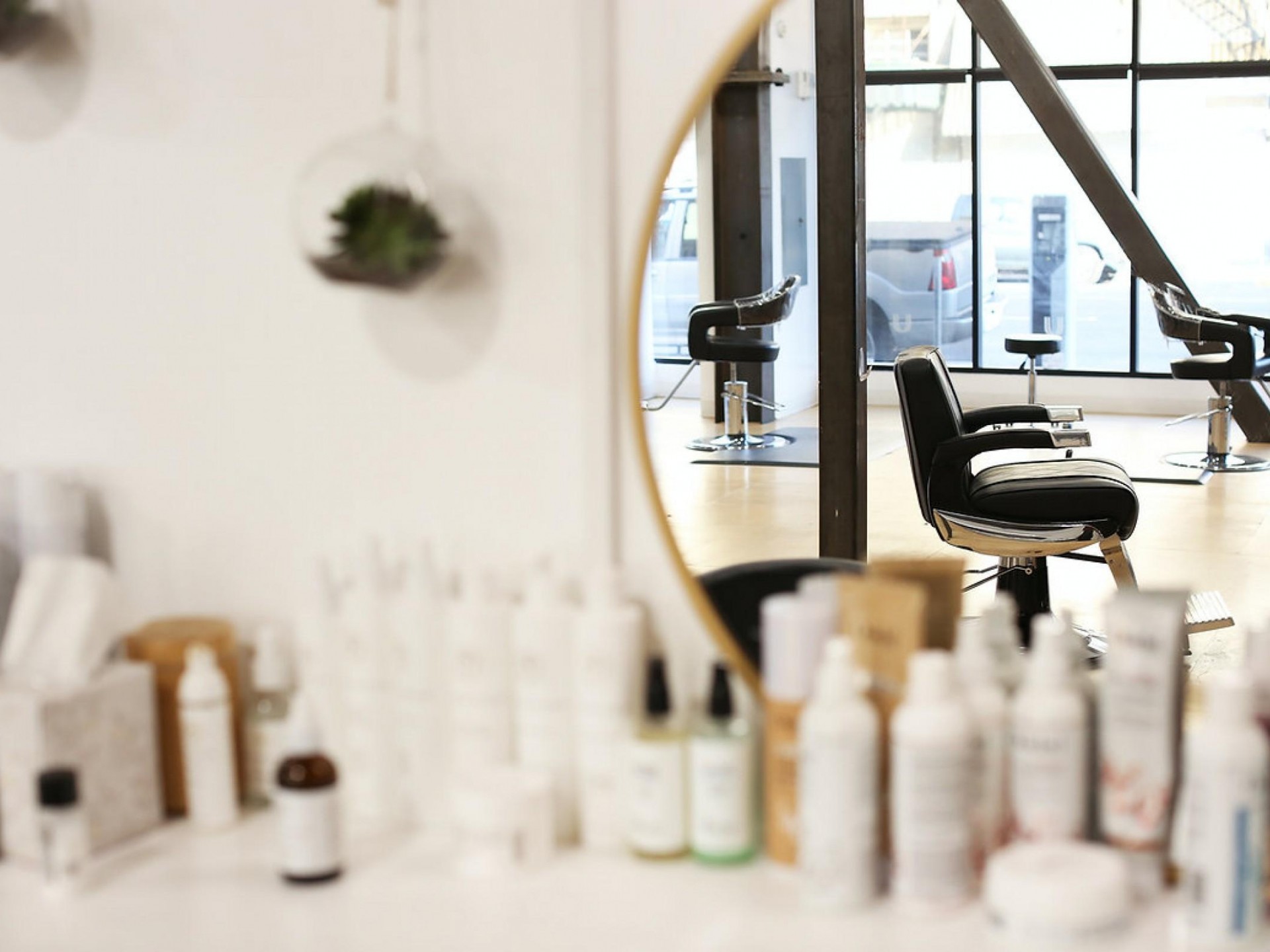 Fully Managed Hair Salon - Northern NSWBusiness For Sale