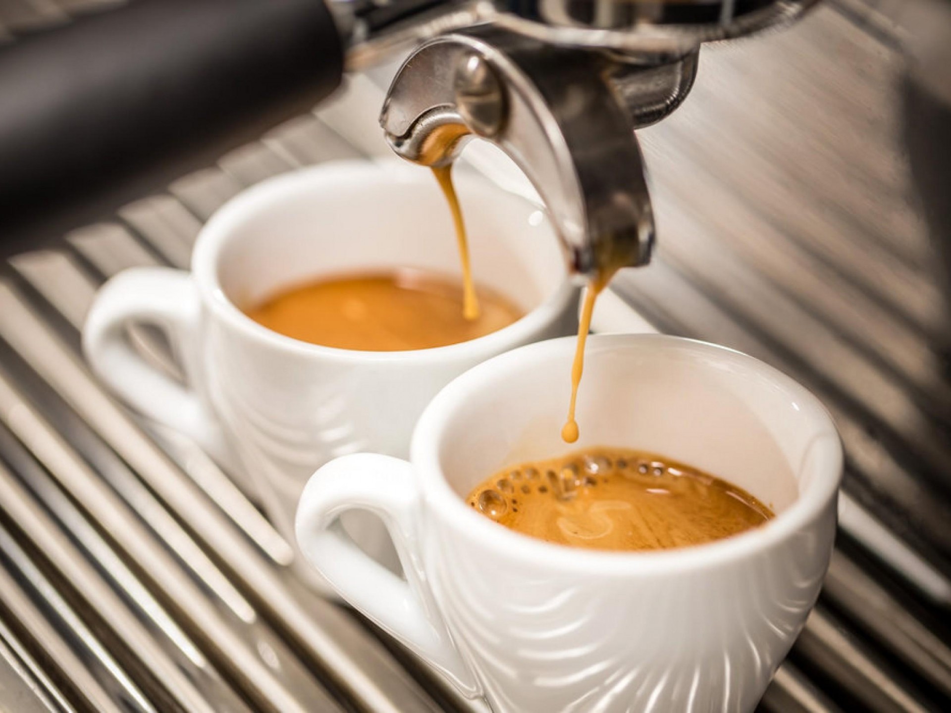FRANCHISE CAFE  OWNER NETS OVER $100k  SOUTH...Business For Sale