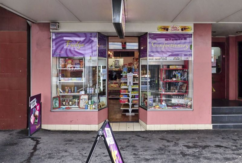 BEST CONFECTIONERY SHOP IN TASSIE IN PRIME...Business For Sale