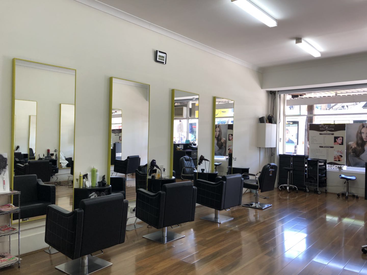 Very Busy Hair Salon for Sale image 1