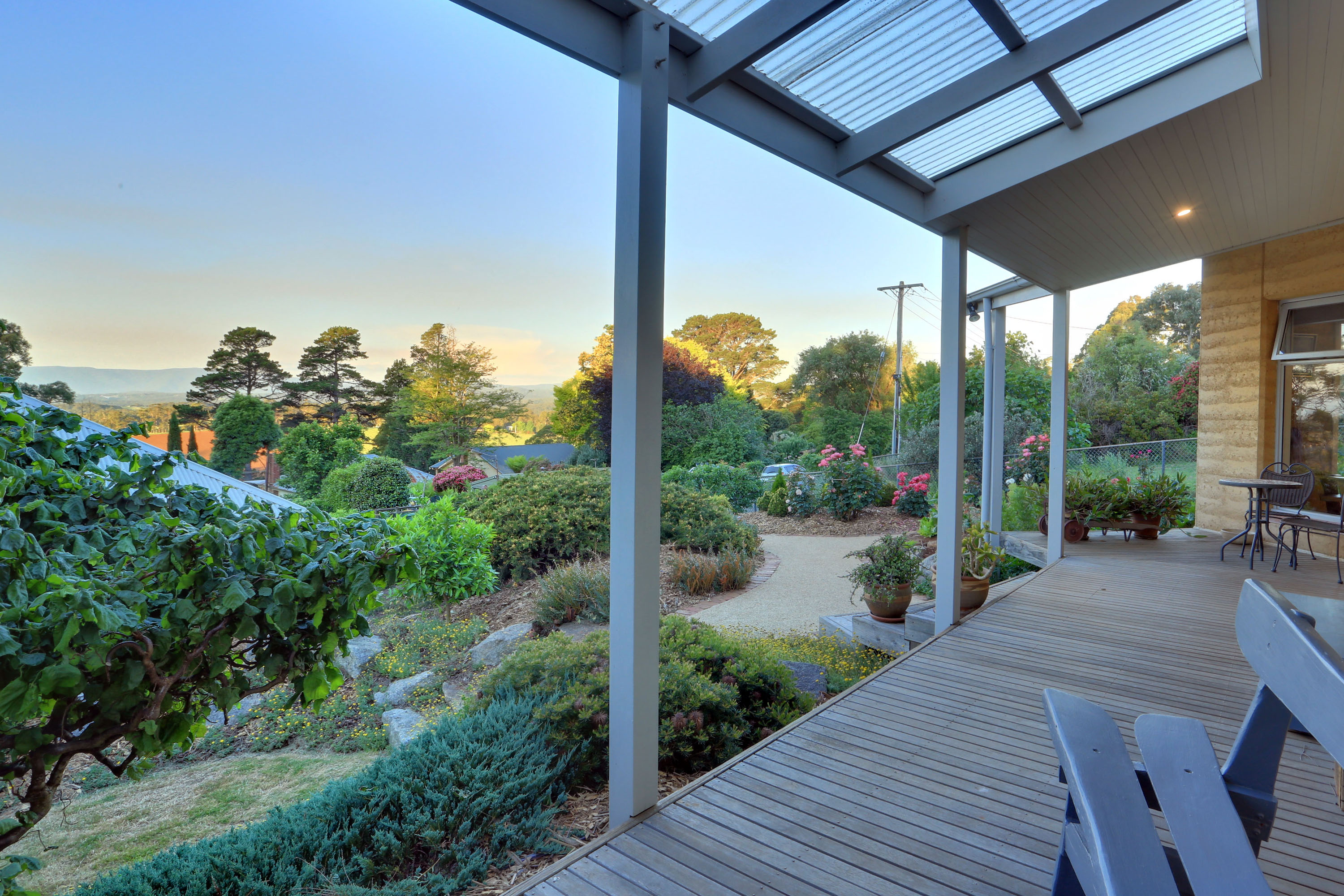 CREATE YOU OWN WEALTH IN THE JEWEL OF THE DANDENONG RANGES image 5